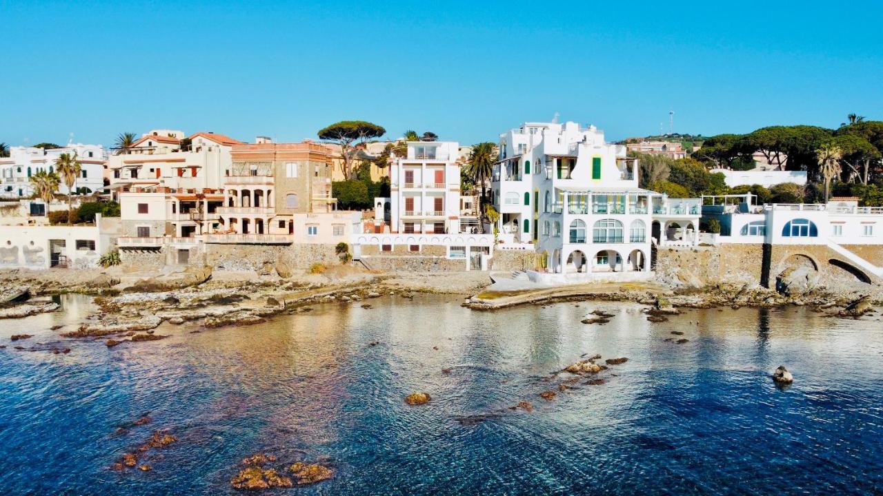 Be Your Home - Appartamento 4 Camere Sul Mare Scesa Al Mare Privata Santa Marinella Ngoại thất bức ảnh