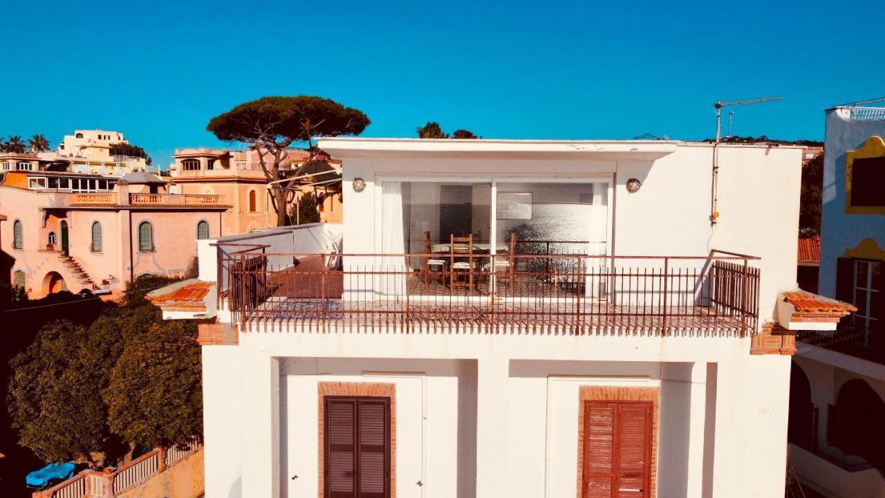 Be Your Home - Appartamento 4 Camere Sul Mare Scesa Al Mare Privata Santa Marinella Ngoại thất bức ảnh