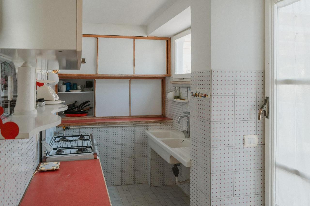Be Your Home - Appartamento 4 Camere Sul Mare Scesa Al Mare Privata Santa Marinella Ngoại thất bức ảnh