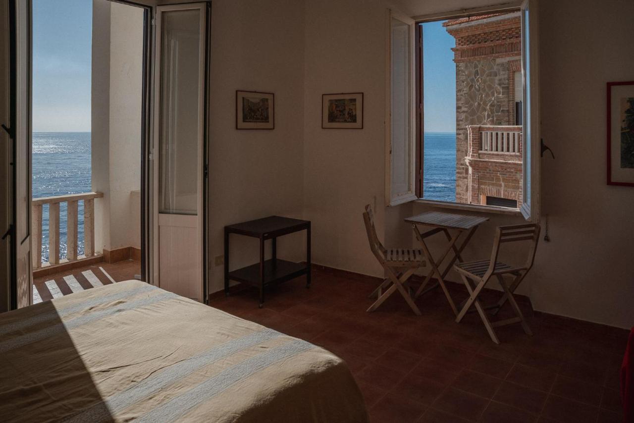 Be Your Home - Appartamento 4 Camere Sul Mare Scesa Al Mare Privata Santa Marinella Ngoại thất bức ảnh